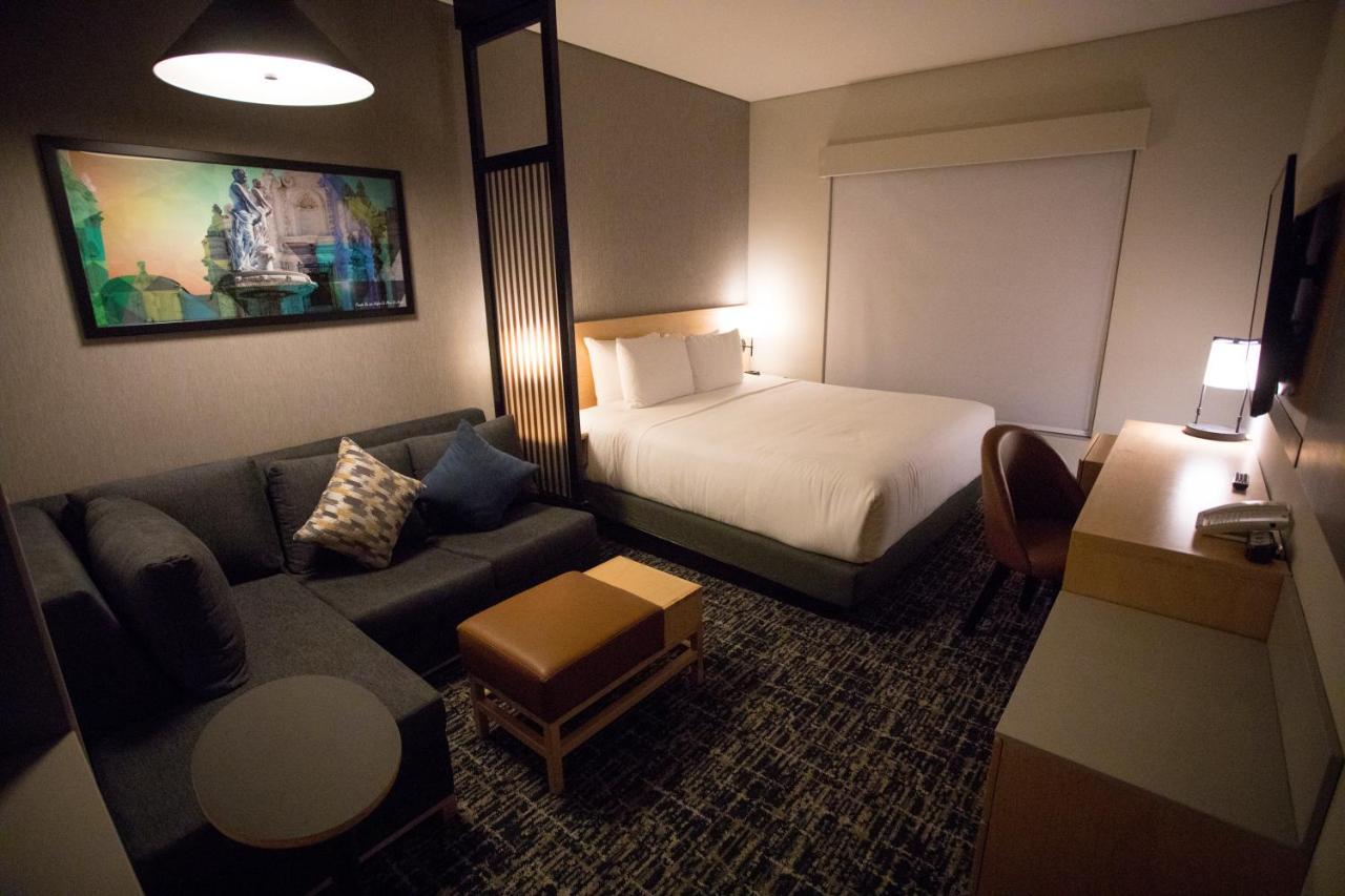 Hyatt Place Saltillo Esterno foto